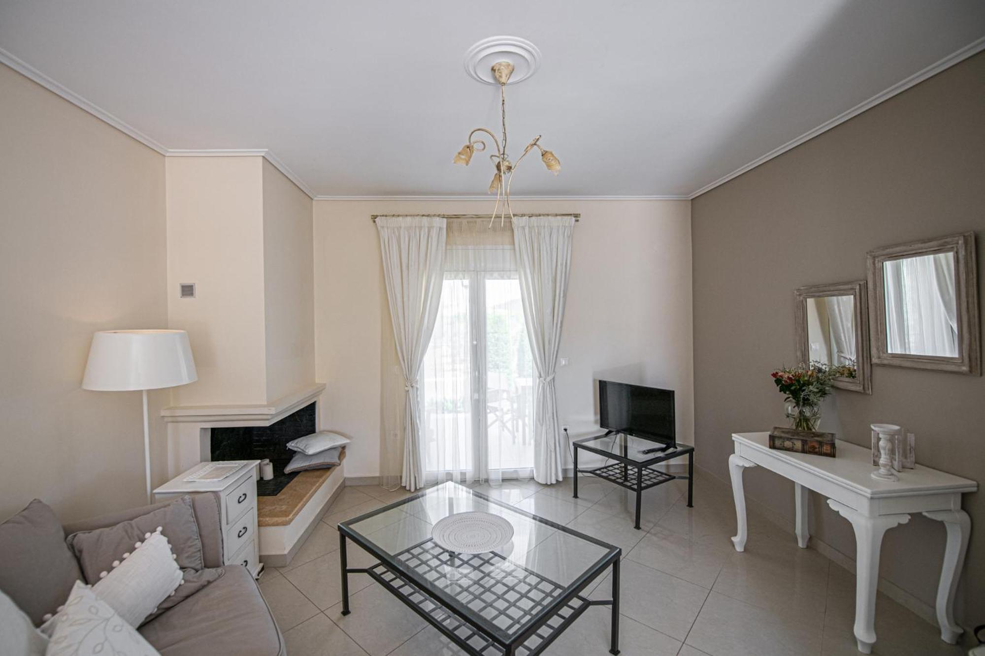 Nereides Luxury Villas Kato Almiri Exteriör bild