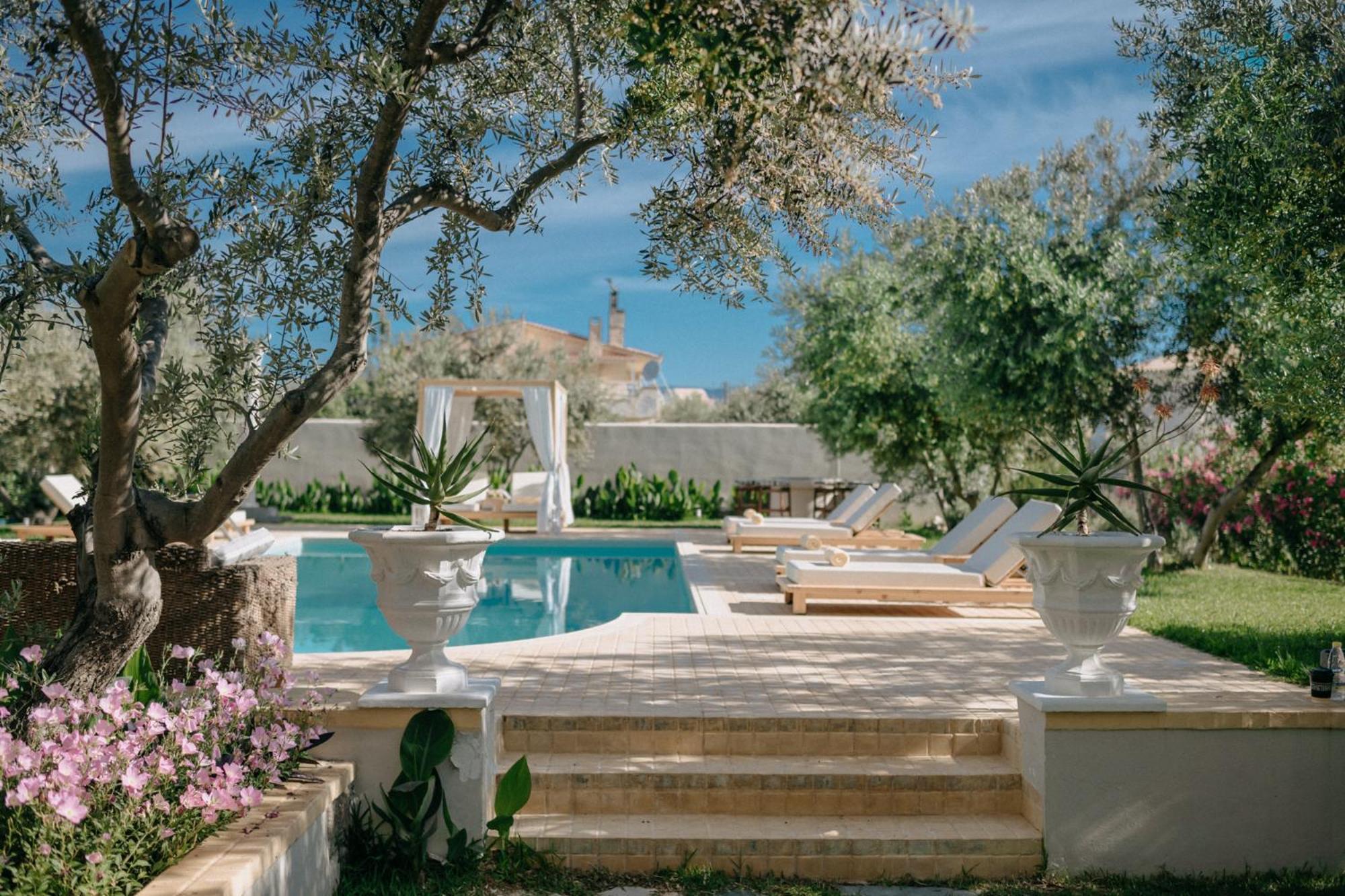 Nereides Luxury Villas Kato Almiri Exteriör bild